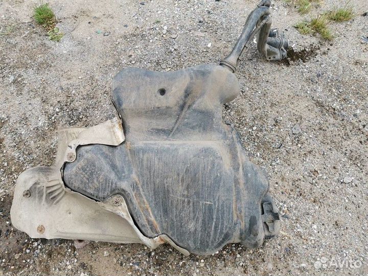 Бак топливный с горловиной (хэтчбек)