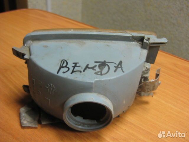 Указатель поворота левый Volkswagen Vento (1992-19