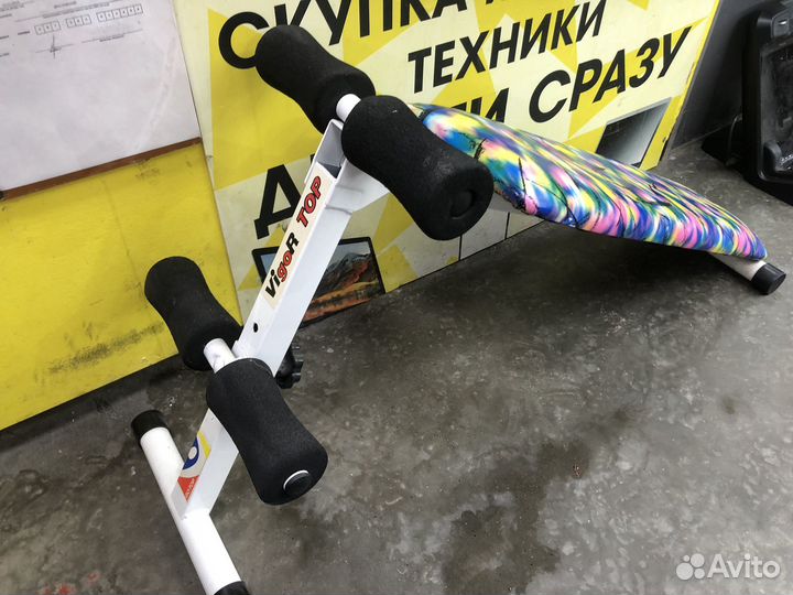 Z.10127 скамья для пресса