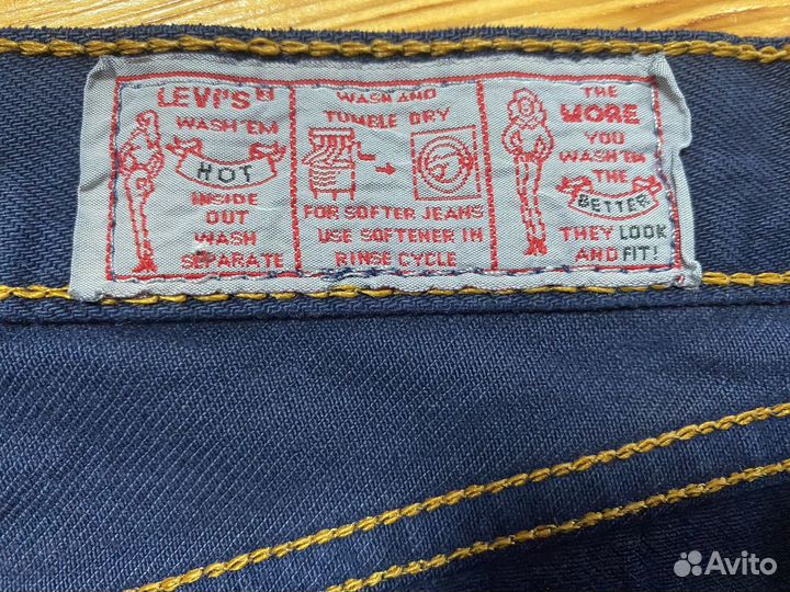 Шорты женские Levi's 42 размер