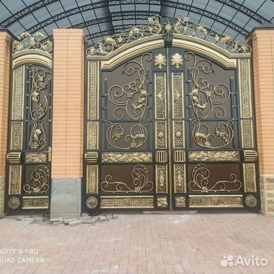 Кованые изделия в рассрочку