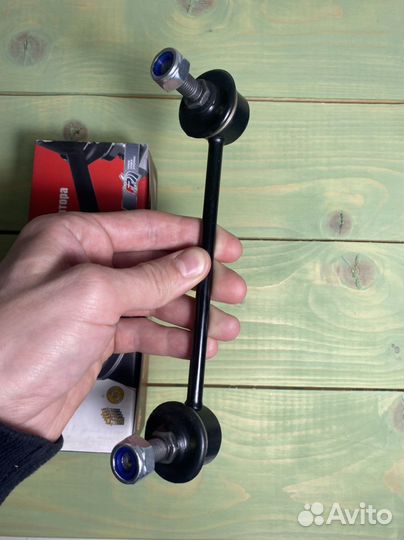 Стойка/Тяга стабилизатора зад правый левый Fenox