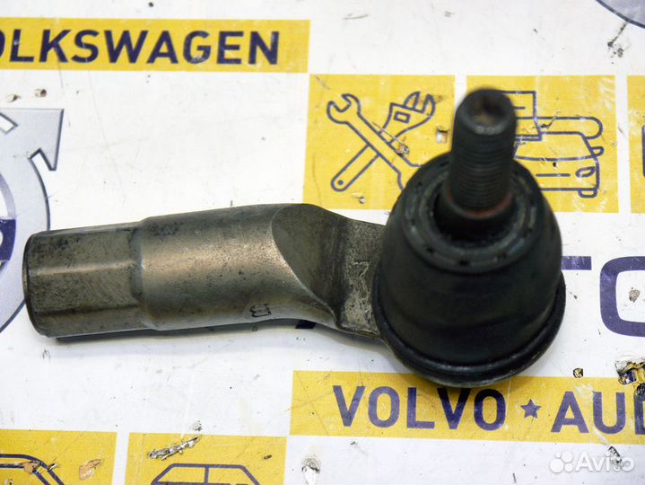 Наконечник рулевой левый Фольксваген