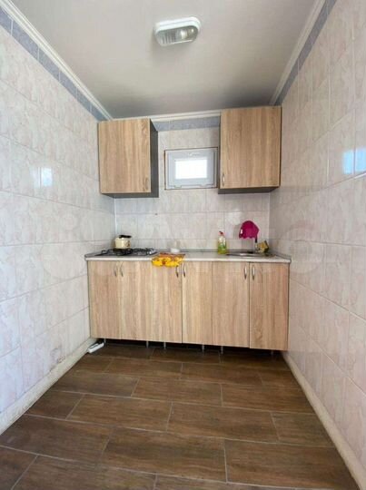 Комната 15 м² в 8-к., 1/2 эт.