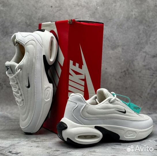 Кроссовки Nike