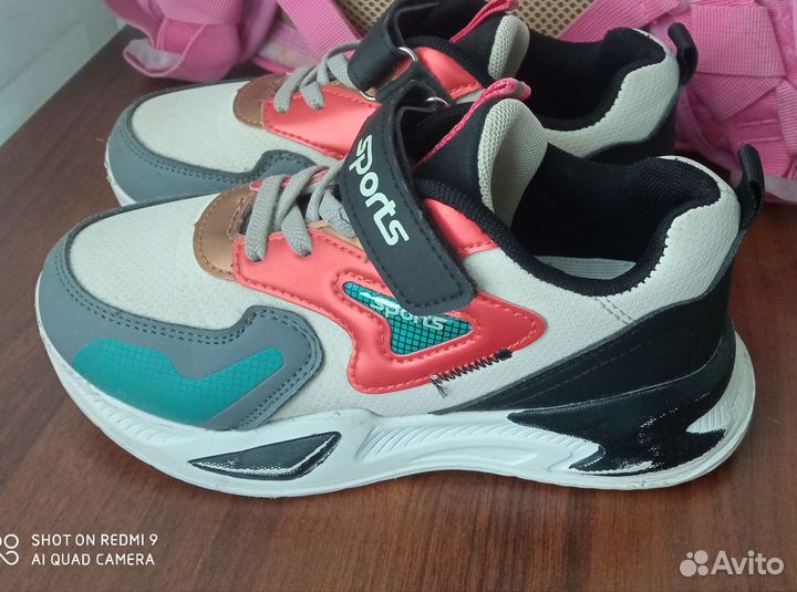 Кроссовки детские для девочек