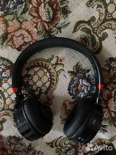 Беспроводные наушники