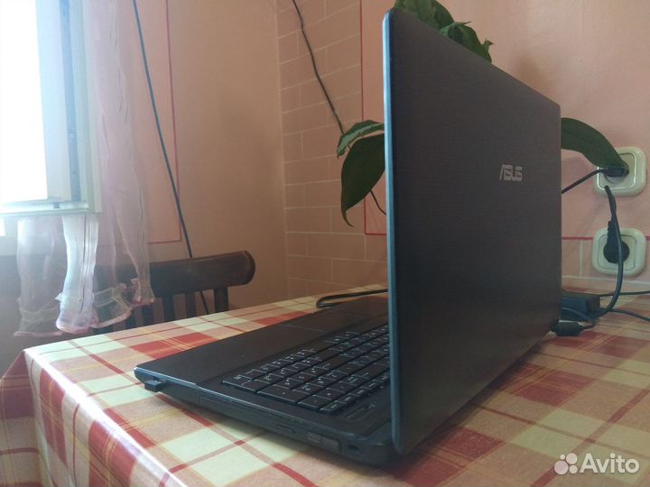 Asus core i3 для работы и не только