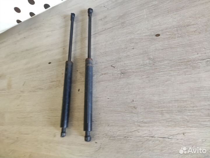 Амортизатор багажника Шевроле Резо Chevrolet Rezzo