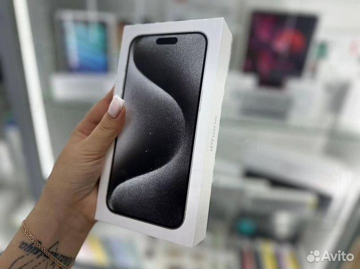 iPhone 15 Pro, 256 ГБ