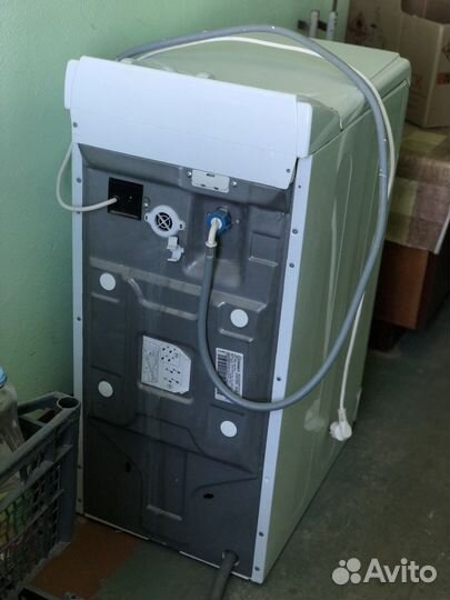 Стиральная машина с вертикальной загрузкой