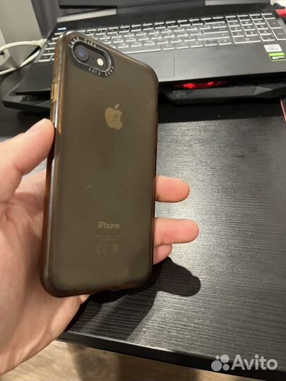 iPhone 8, 128 ГБ