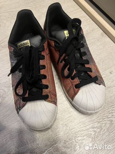 Кроссовки 37р Adidas Superstar x Star Wars 5US