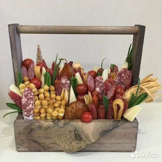 Съедобный букет в коробке/деревянный бокс