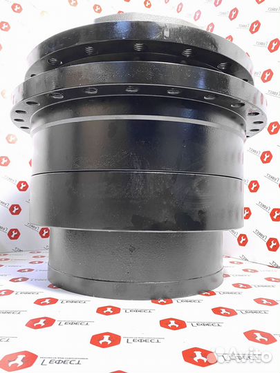 Бортовой редуктор Hyundai R290LC-7