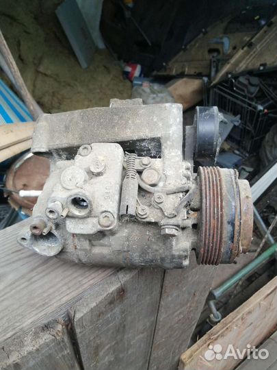 Компрессор кондиционера bmw 5 e39