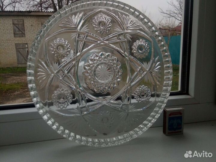 Хрустальная ваза