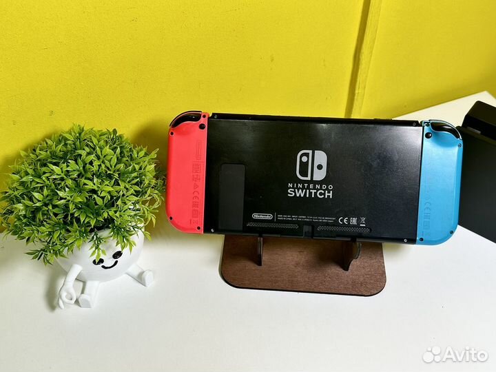 Nintendo Switch 128GB прошитый + 28 игр