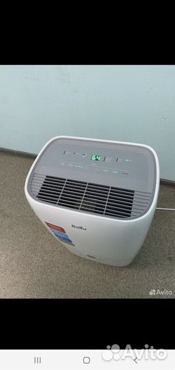 Осушитель воздуха ballu 70л в сутки(до 100 м2)
