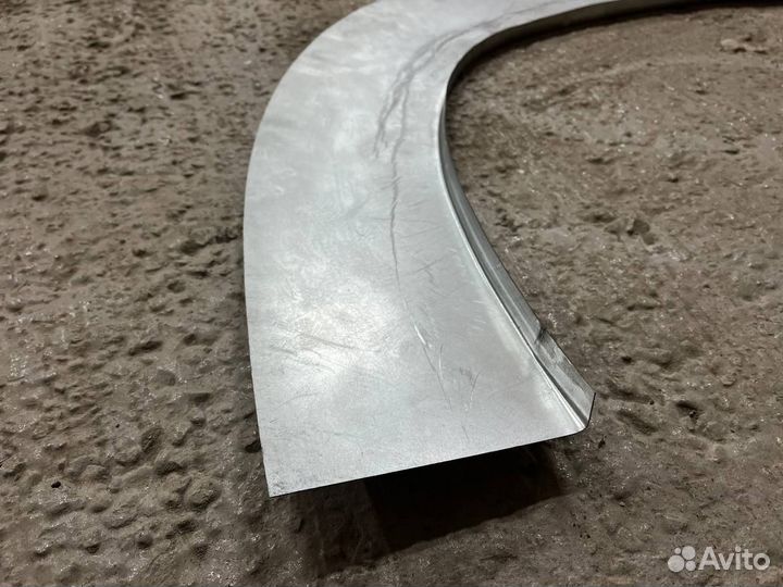 Внутренняя арка Nissan R'nessa I задняя