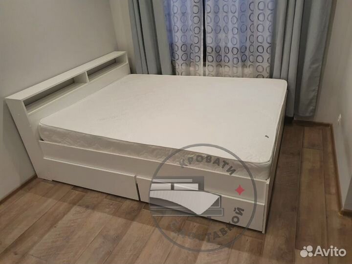 Кровать двухспальная