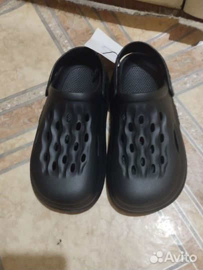 Crocs новые