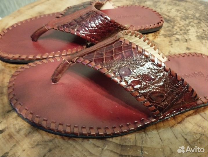 Studio Belvedere мужские шлепки из кожи крокодила