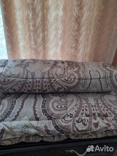 Одеяло из верблюжьей шерсти