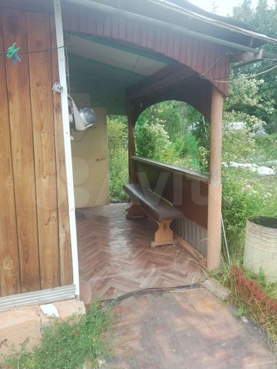 Дом 20 м² на участке 5 сот.