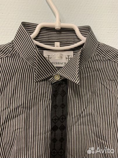 Сорочка в австрийско-готичном стиле