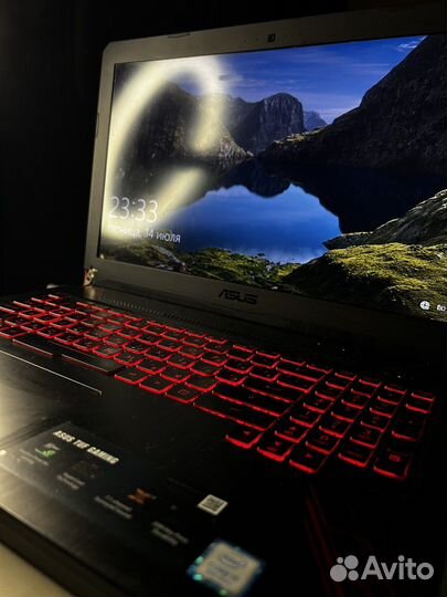 Ноутбук asus