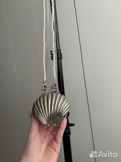 Женская сумка-ракушка через плечо