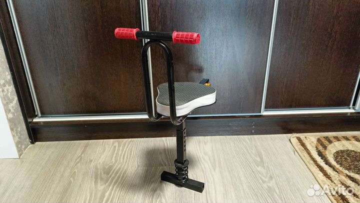 Детское сиденье для электросамоката