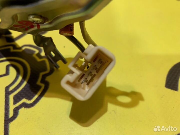 Динамик высокочастотный передний правый Lexus