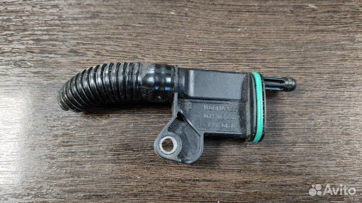 Патрубок Skoda Octavia II рестайлинг cdab 2012