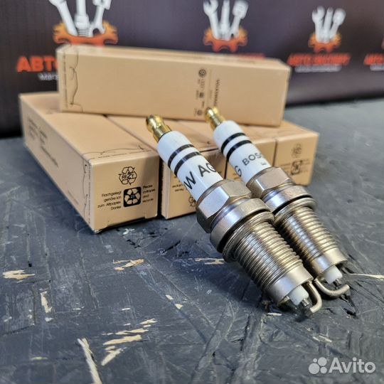 Свеча зажигания Volkswagen polo/Skoda Rapid