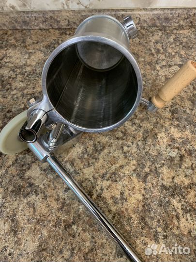 Шприц колбасный