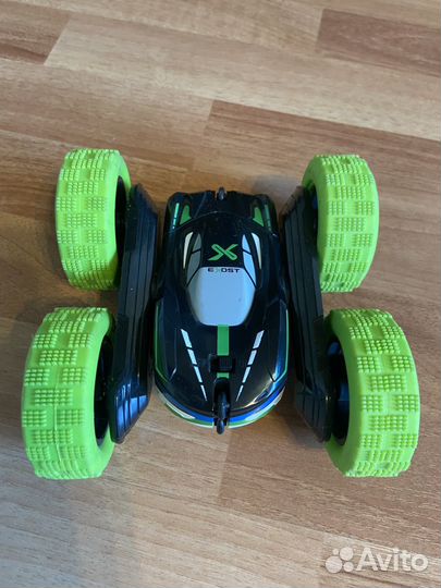 Автомобиль ру Exost 1:18