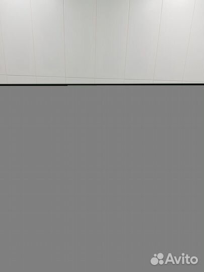 Центральная консоль с подлокотником