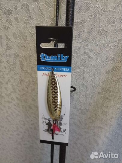 Спининг с катушкой новый