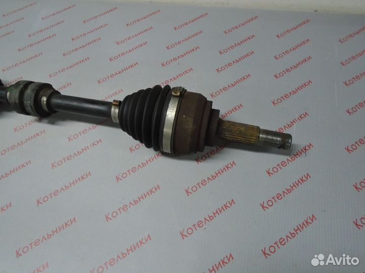 Nissan 39101-EW605 Вал приводной левый