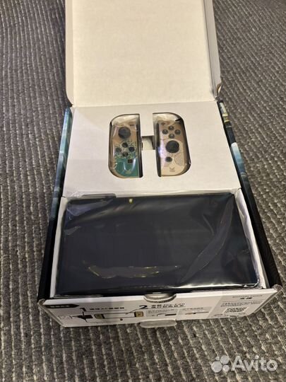Nintendo switch Oled Zelda edition