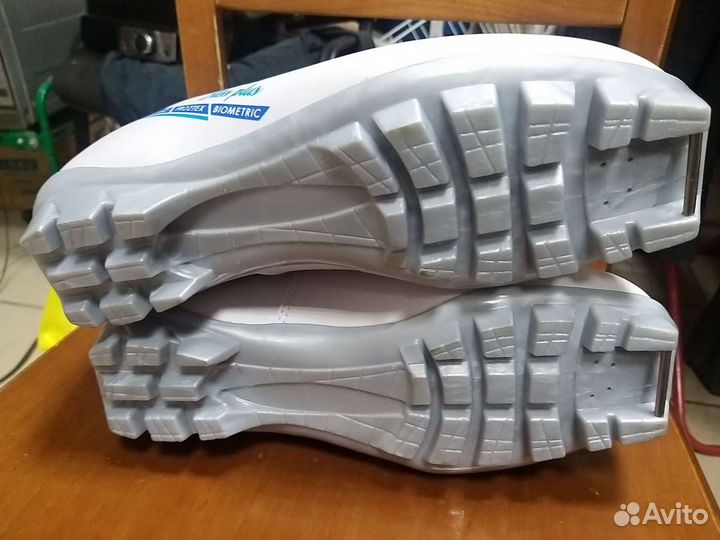 Лыжные ботинки 39 и 41 Nordway