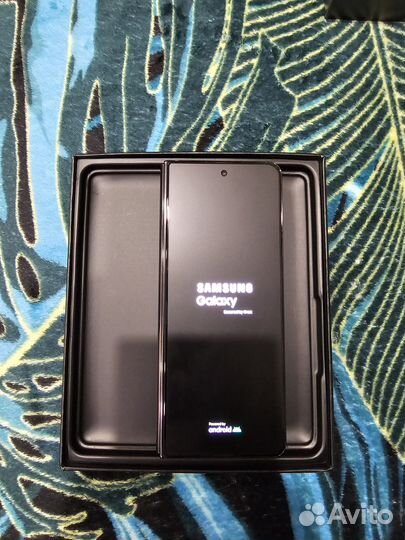 Samsung Galaxy Z Fold4, 12/512 ГБ