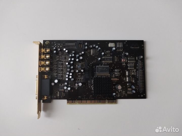 Звуковая карта creative x-fi SB0460