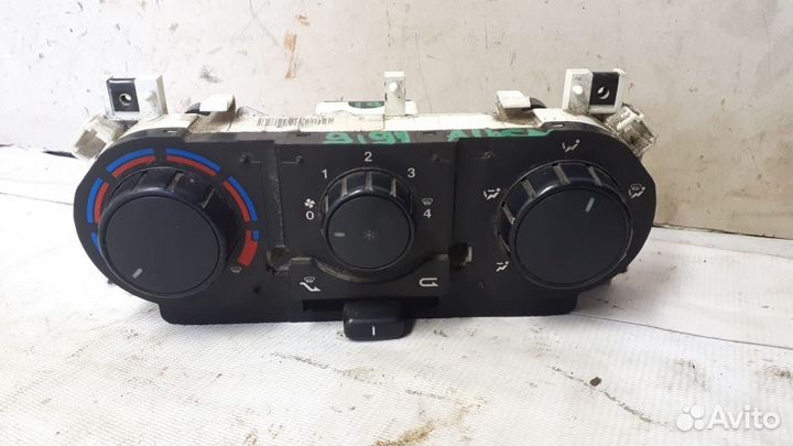 Блок управления отопителем Fiat Albea