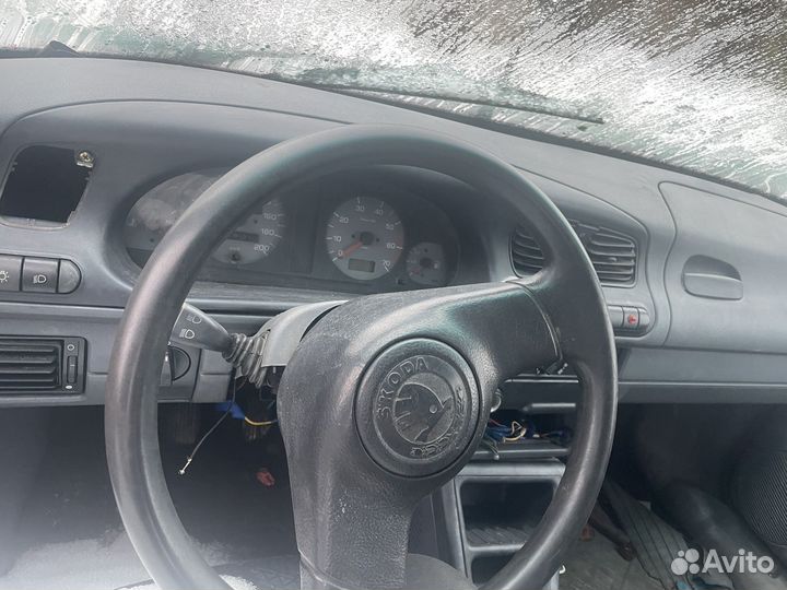 Шкода фелиция в разбор