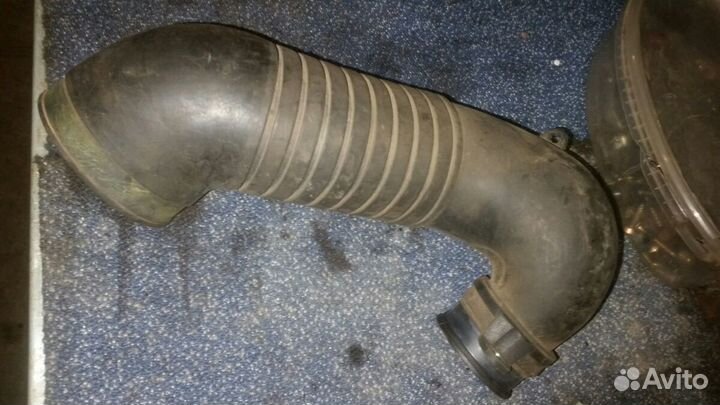 Патрубок воздушного фильтра audi A4 B6