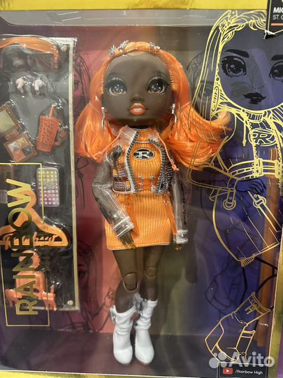 Кукла Rainbow High