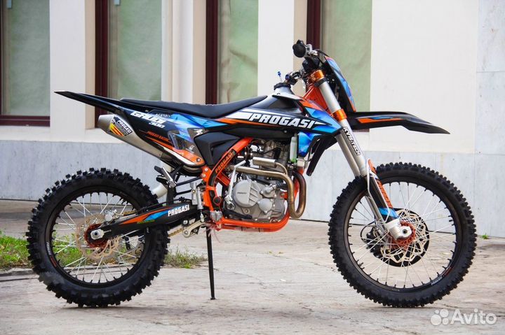 Мотоцикл Progasi Gaudi 300 Enduro Витрина